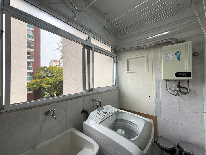 Foto REO1135085