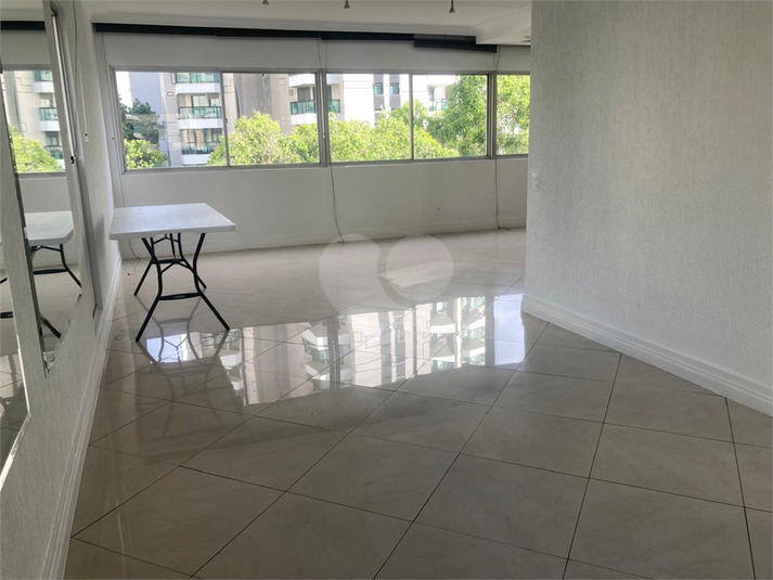 Foto REO1135089