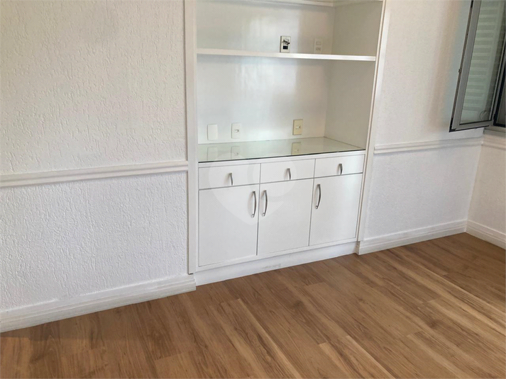 Foto REO1135089