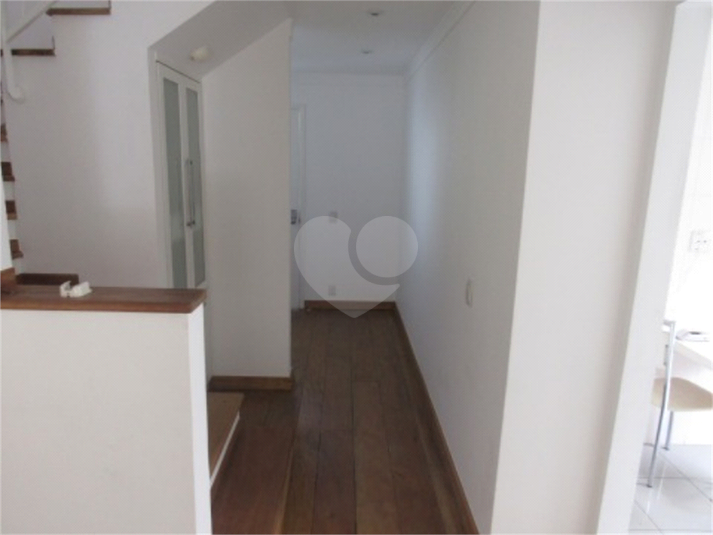 Foto REO1135097