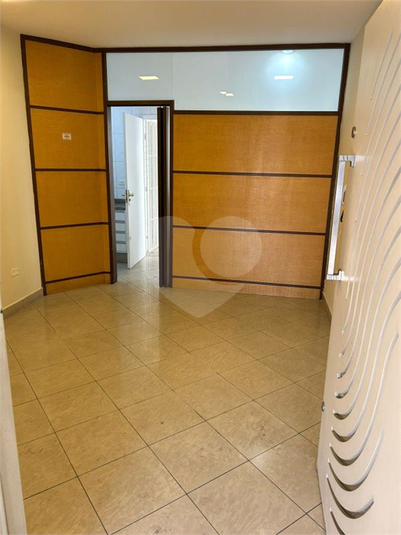 Foto REO1135110