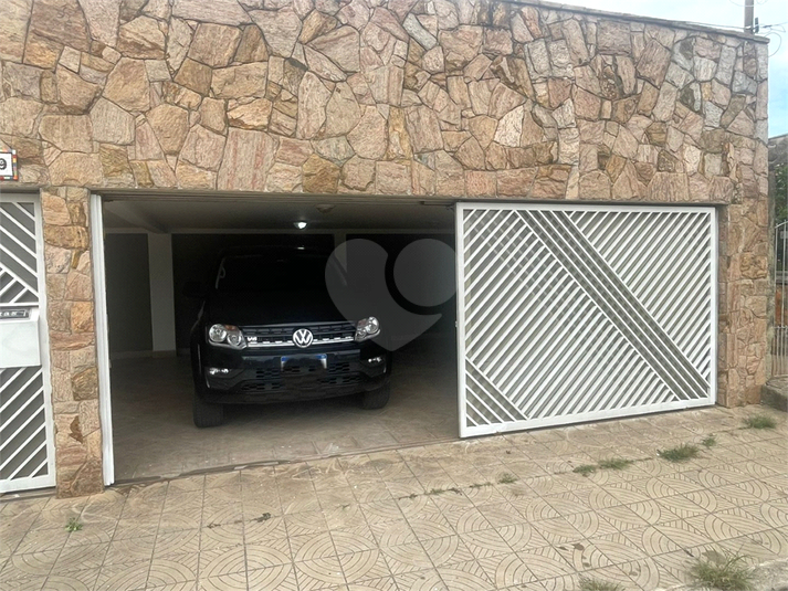 Foto REO1135153