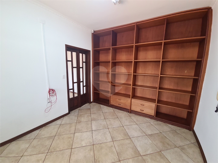 Foto REO1135153