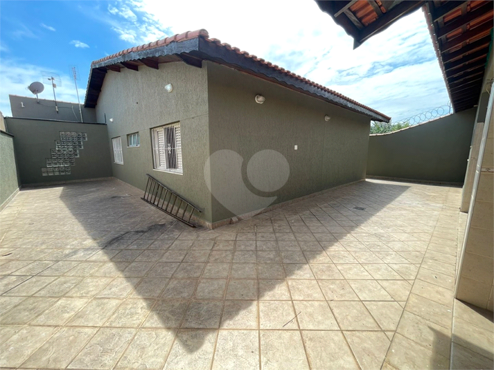 Foto REO1135153