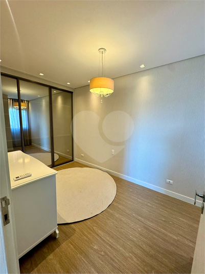 Foto REO1135169