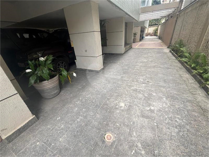 Foto REO1135172