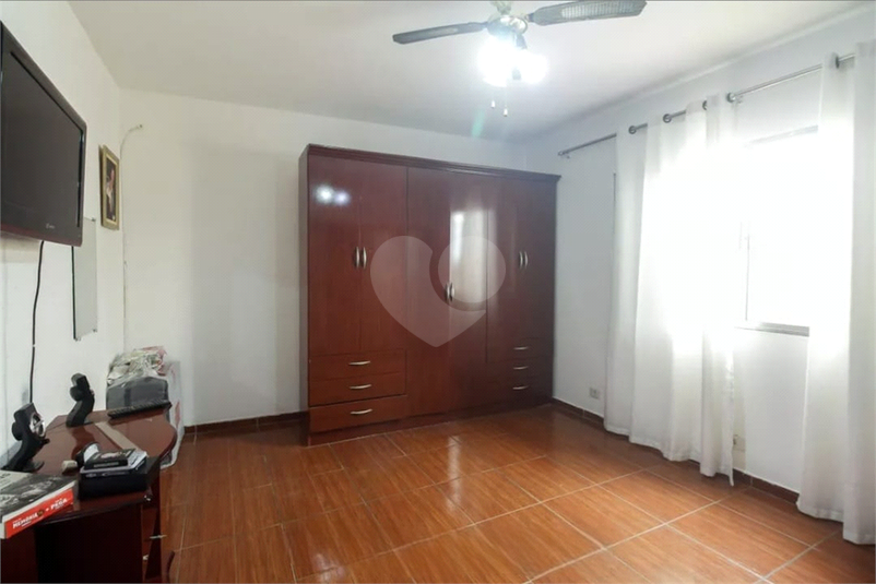 Foto REO1135182