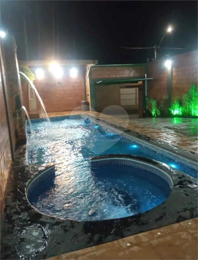 Foto REO1135218