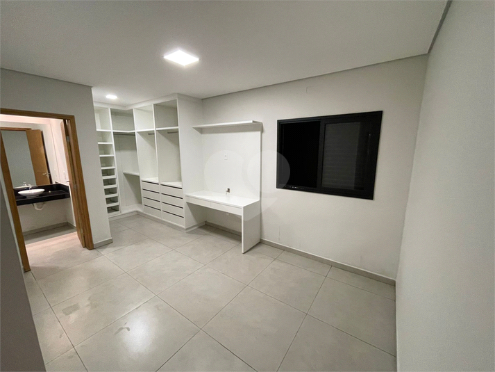 Foto REO1135229