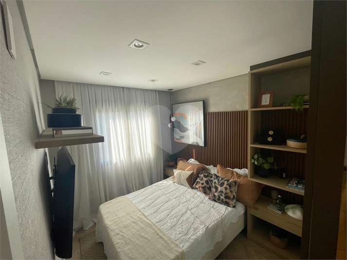 Foto REO1135255