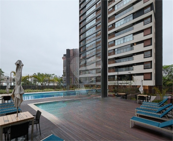 Foto REO1135297