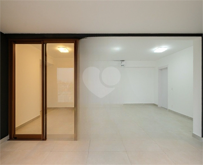 Foto REO1135297