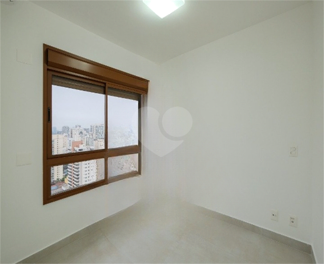 Foto REO1135297