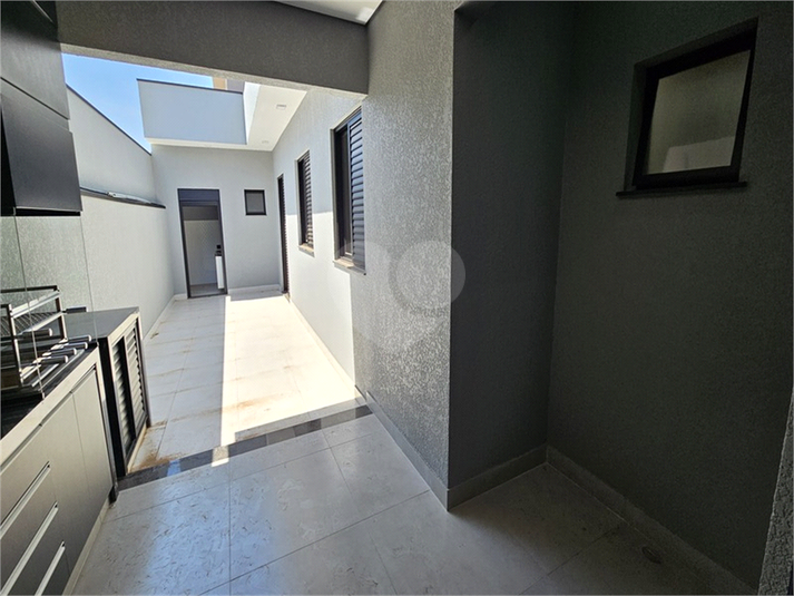 Foto REO1135304