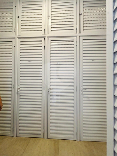 DEPOSITO GARAGEM 