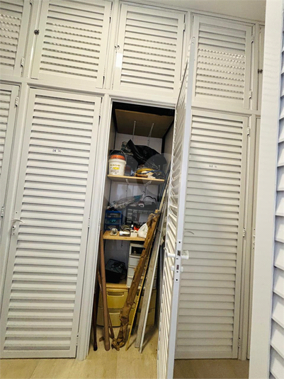 DEPOSITO GARAGEM