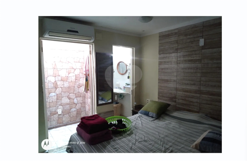 Foto REO1135322