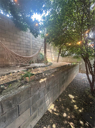 Foto REO1135330