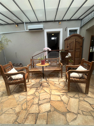 Foto REO1135330