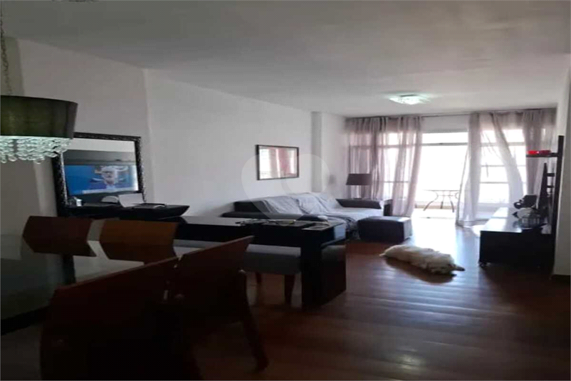 Foto REO1135331