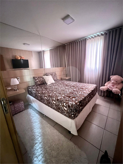 Foto REO1135333