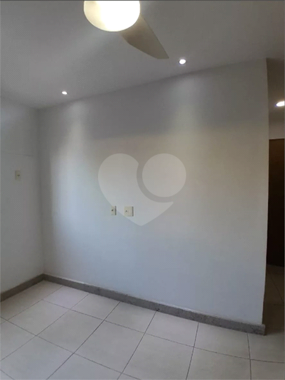 Foto REO1135334