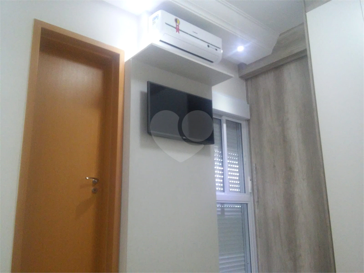 Foto REO1135350