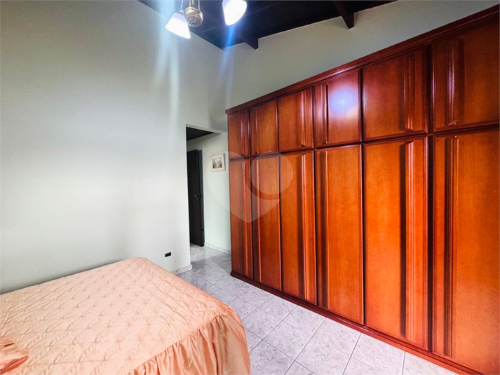 Foto REO1135361