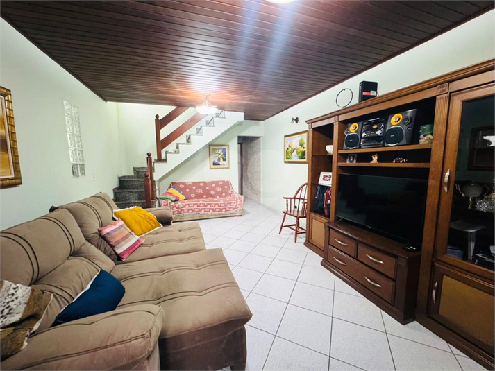 Foto REO1135361