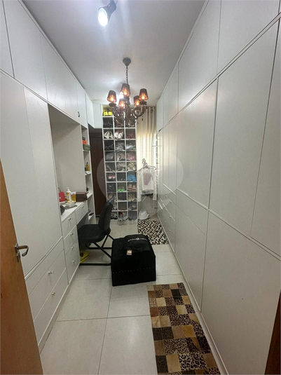 Foto REO1135367