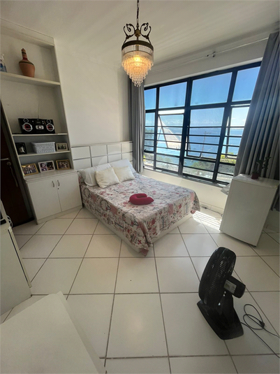 Foto REO1135371