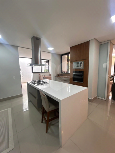 Foto REO1135382