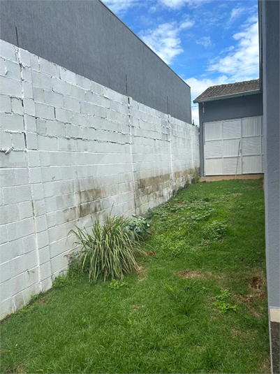 Foto REO1135402