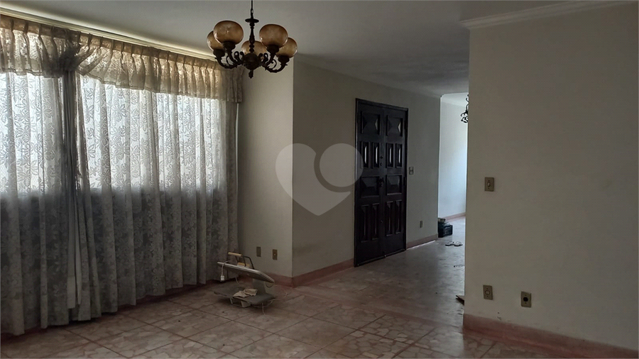 Foto REO1135417