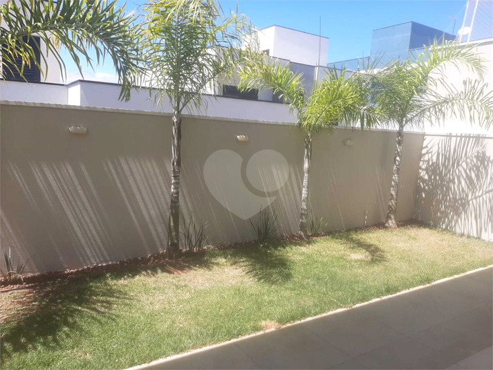 Foto REO1135426