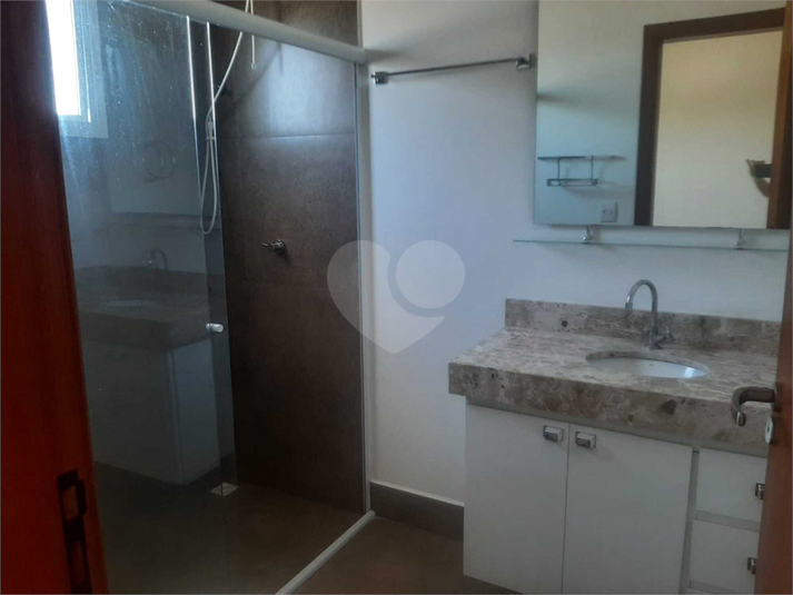Foto REO1135426