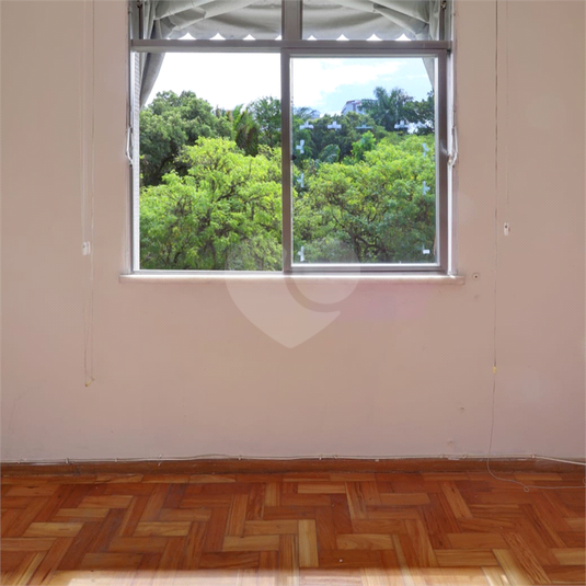 Foto REO1135495