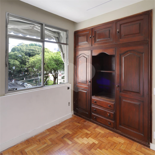 Foto REO1135495