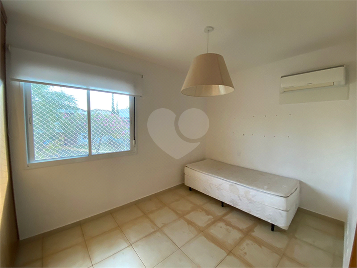 Foto REO1135501