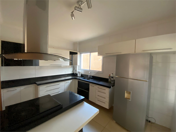 Foto REO1135501