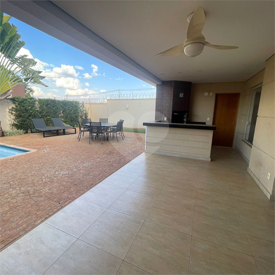 Foto REO1135501
