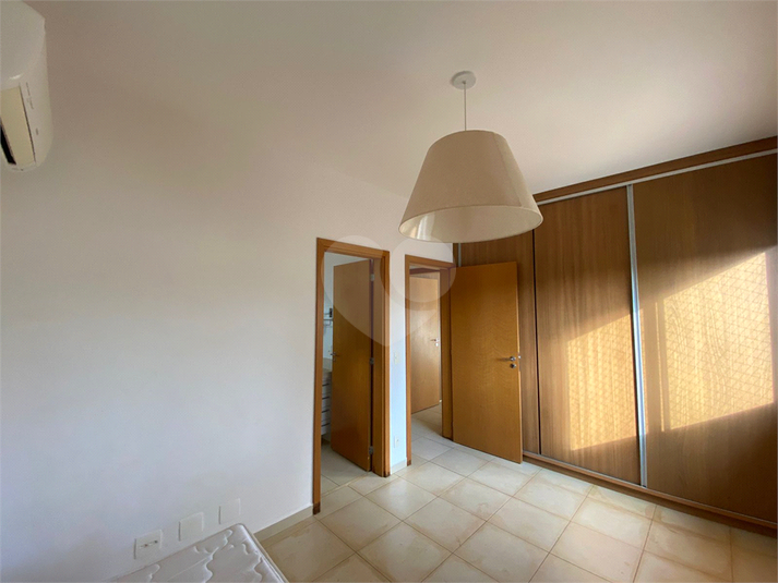 Foto REO1135501