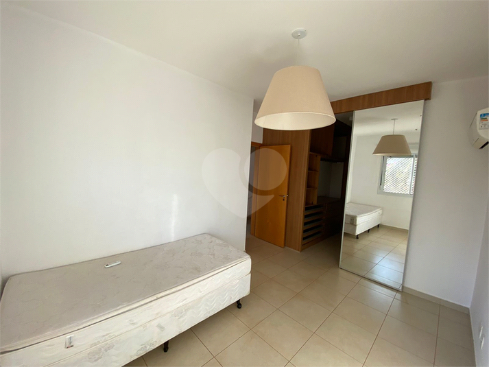Foto REO1135501