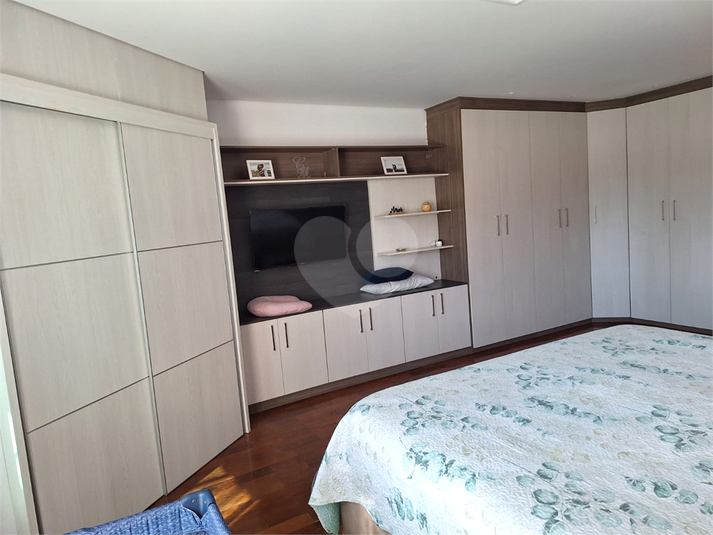 Foto REO1135509