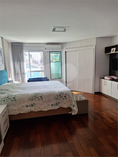 Foto REO1135509