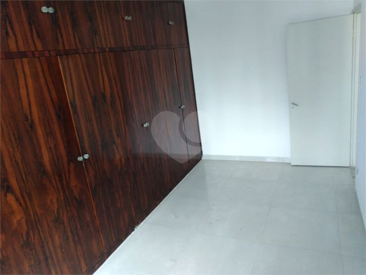 Foto REO1135549