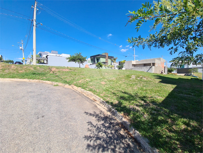 Foto REO1135589