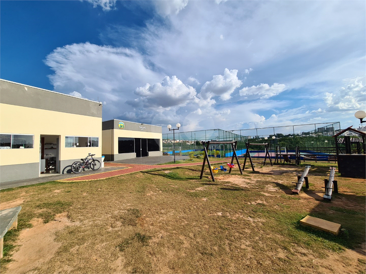 Foto REO1135589