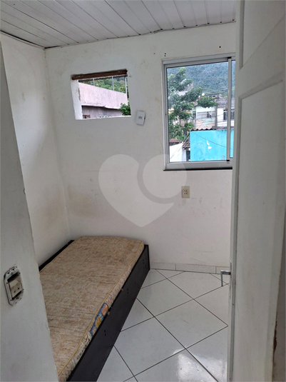 Foto REO1135591