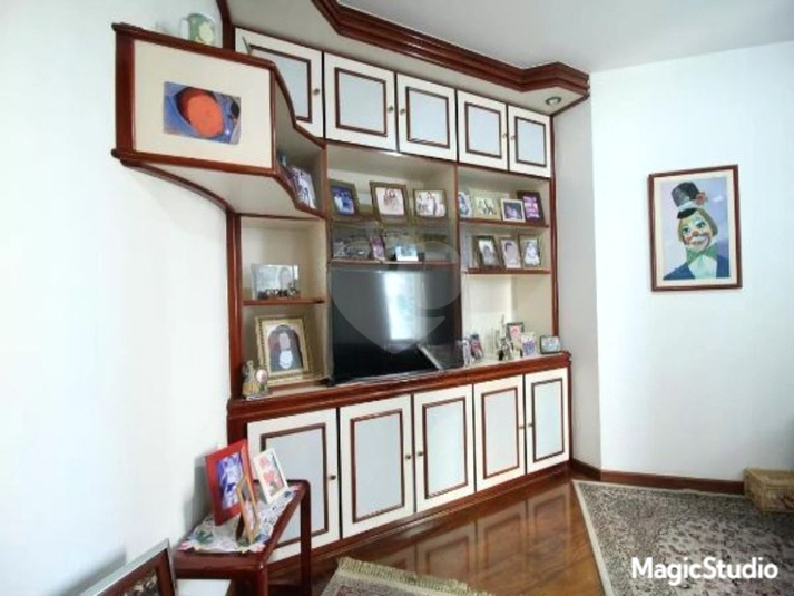 Foto REO1135599